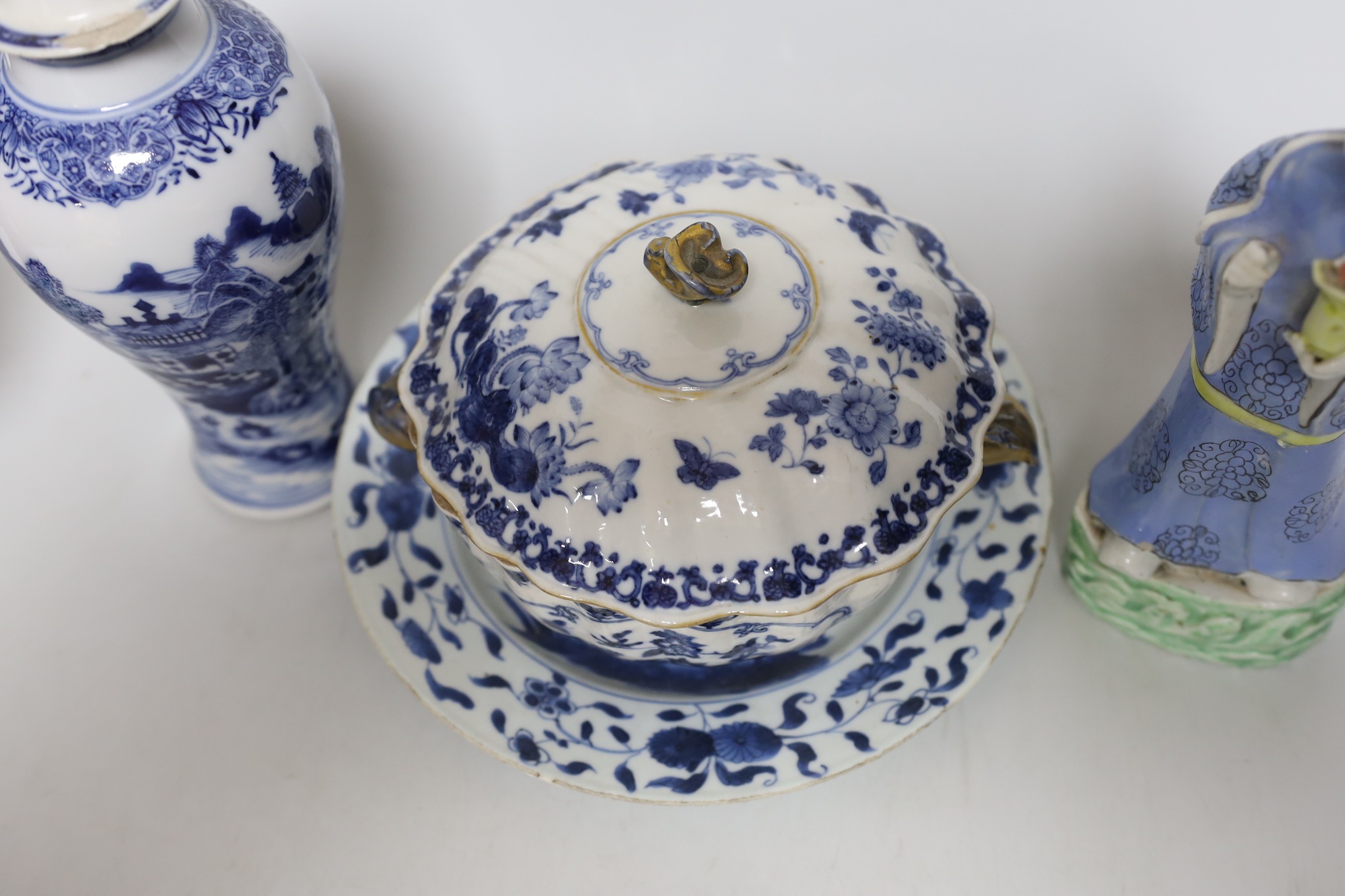 A group of 18th century Chinese export ceramics, together with a pair of Chinese Jiaqing enamelled porcelain figures of immortals, tallest 22cm